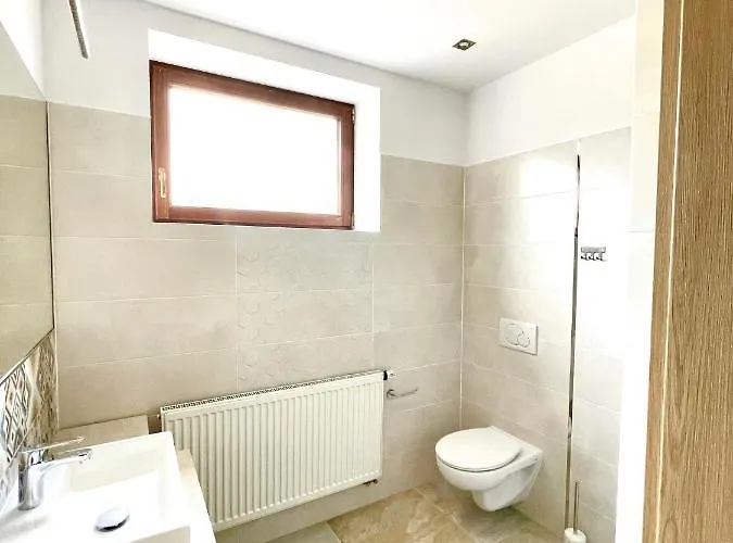 Marina Marcin Krol منزل للإقامة ياستارنيا