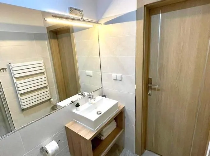 Marina Marcin Krol منزل للإقامة ياستارنيا